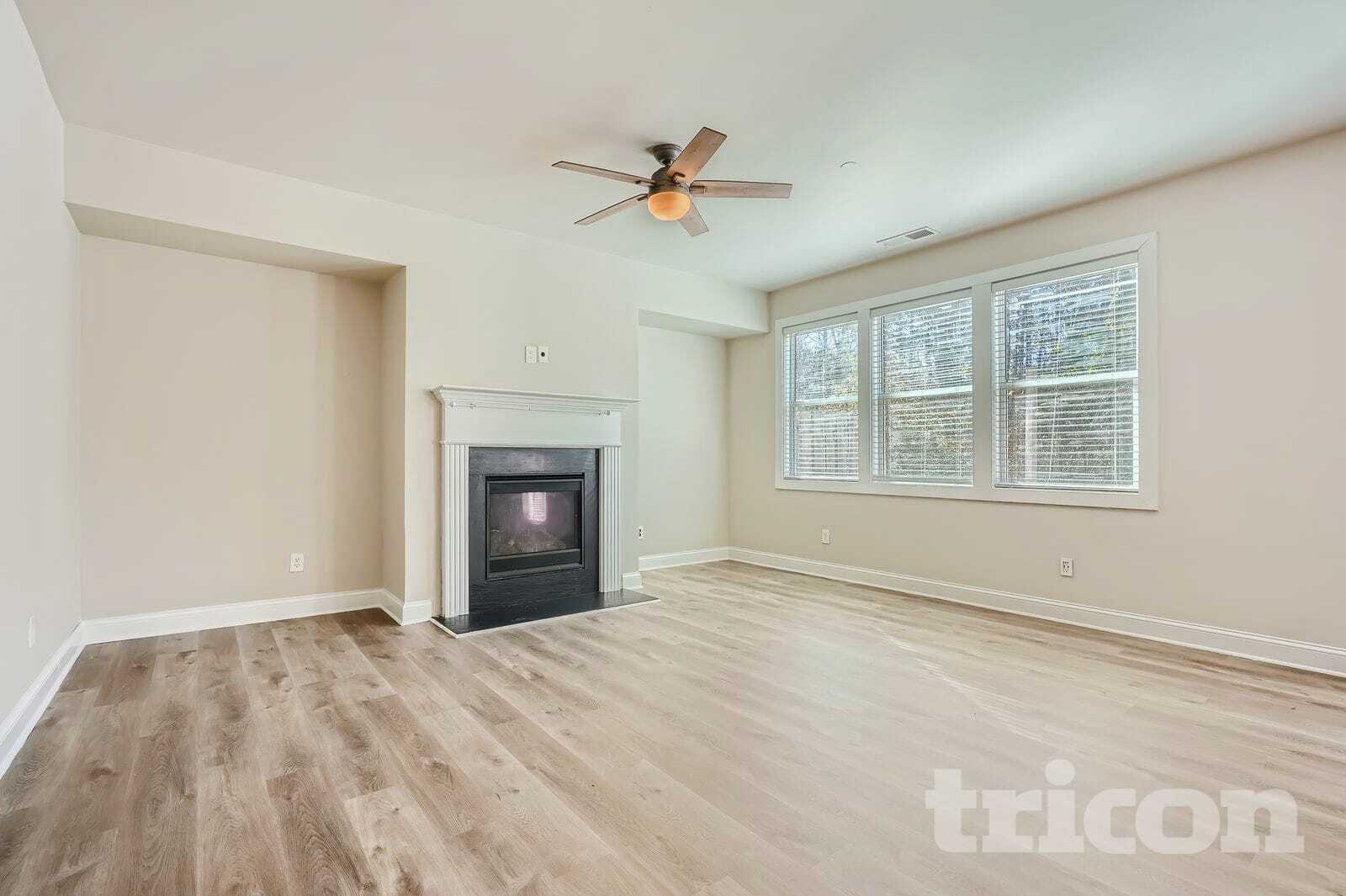 Building Photo - 1012 Candela Ln