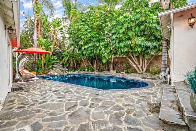 Building Photo - 5362 Yolanda Ave