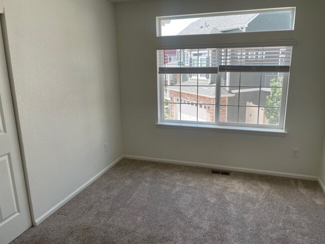 Building Photo - 4406 N Quatar Ct