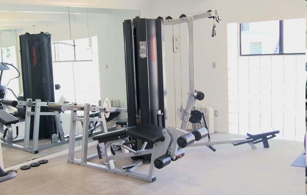 Interior Photo - Tally Ho Torrance Apartments