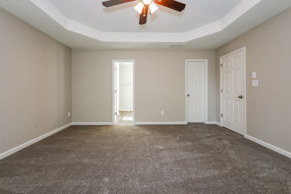 Building Photo - 824 Summit Park Trail