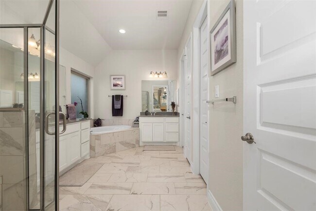 Building Photo - 28196 Knight Peak Dr