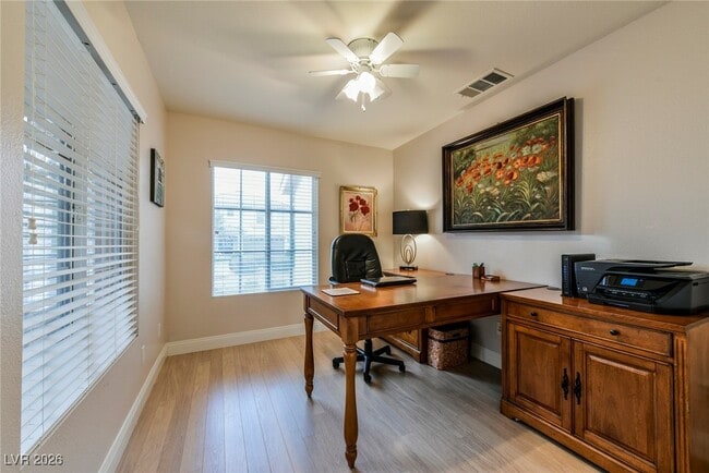 Building Photo - 10852 Fishers Island St