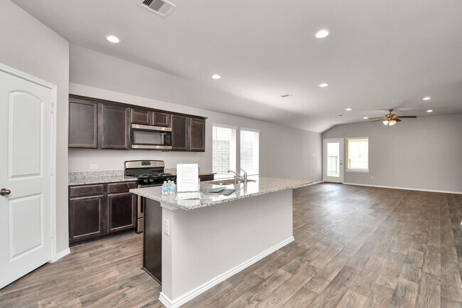Building Photo - 14087 Crystal Cave Ln