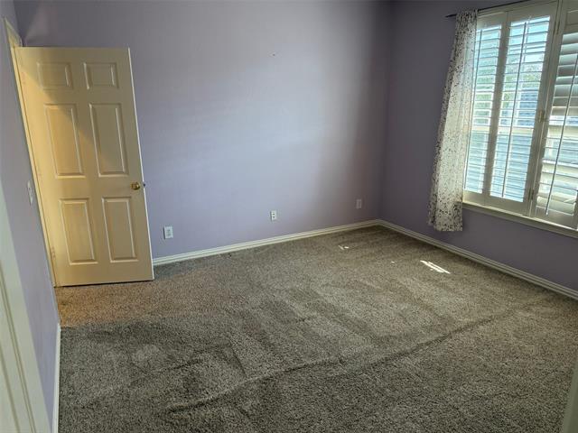 Building Photo - 8421 Orchard Hill Dr