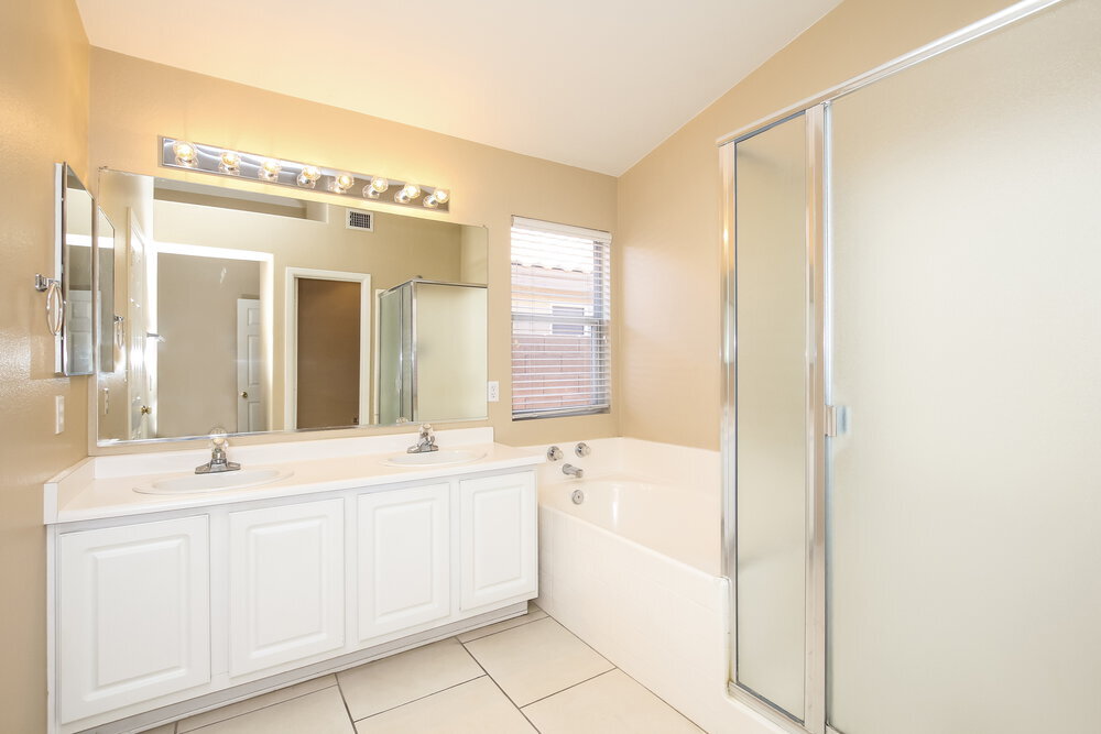 Building Photo - 4101 W Wethersfield Rd