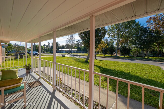 Building Photo - 250 Alabama Ave