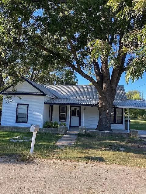 Building Photo - 105 E Evans St