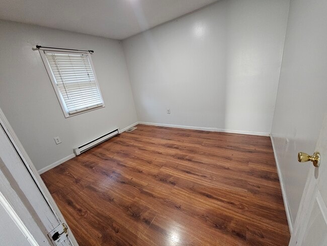 Building Photo - 705 Pennsylvania Ave