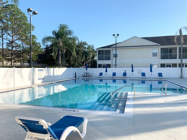 Building Photo - 8836 Coral Palms Ct