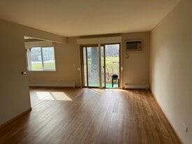 Building Photo - 2423 E Olive St