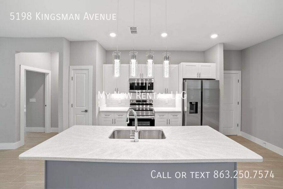 Building Photo - 5198 Kingsman Ave