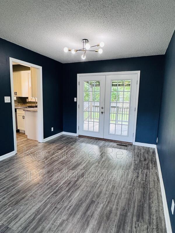 Building Photo - 474 Bamburg Dr