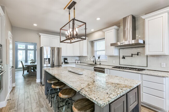 Building Photo - 11642 Cypresswood Dr