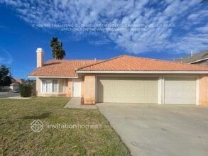 Building Photo - 25530 Black Walnut St