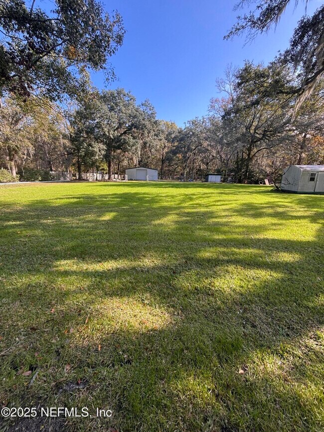 Building Photo - 15813 Butch Baine Dr