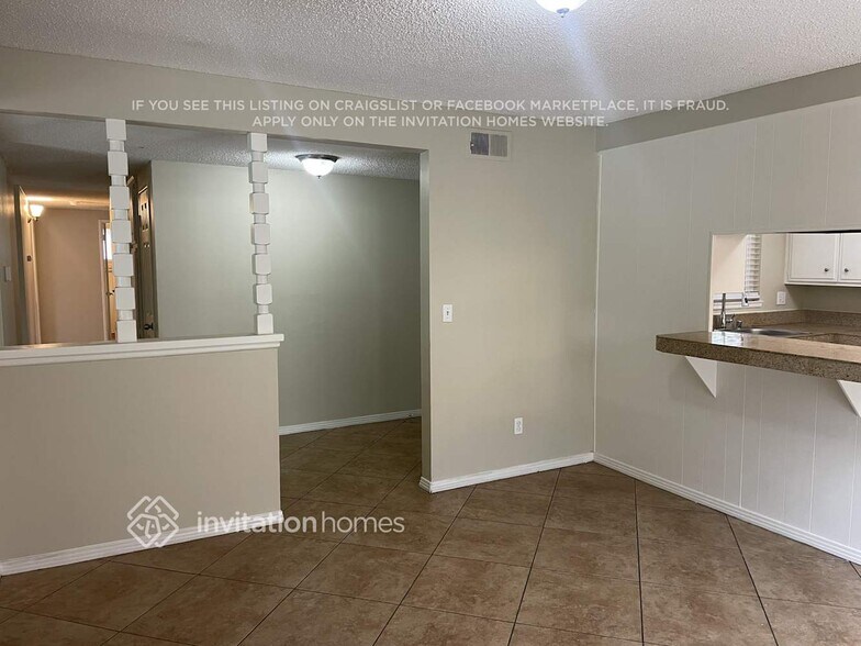 Building Photo - 6349 Orange Knoll Ave