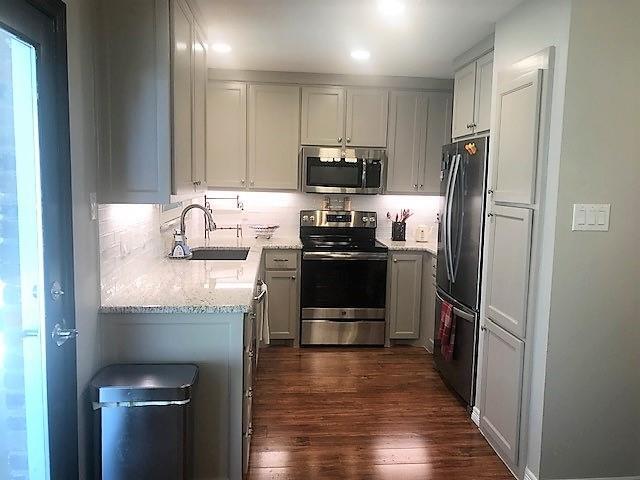 Building Photo - 425 Sunnybrook Ct