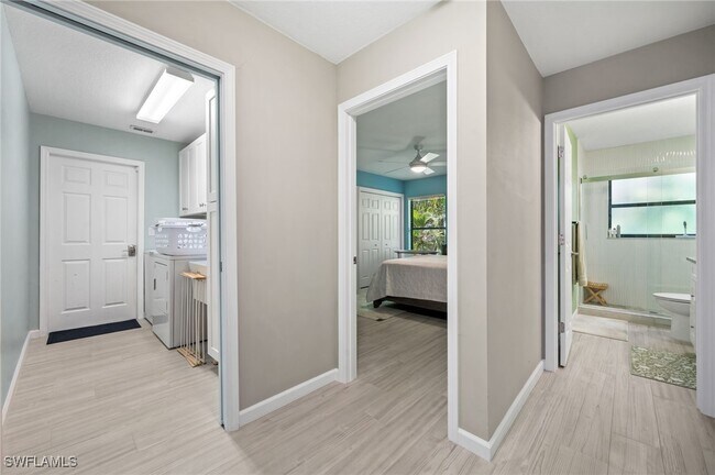 Building Photo - 17611 Marco Island Ln