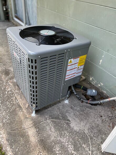 Building Photo - 444 Georgia Ave