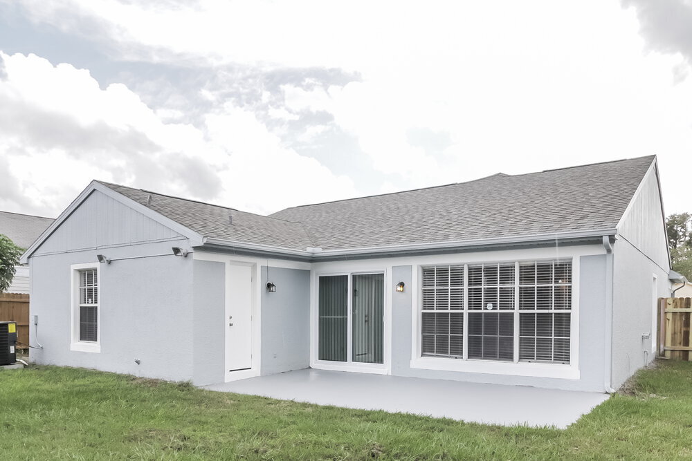 Building Photo - 8231 Rain Forest Dr