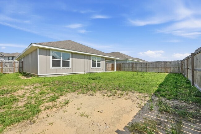Building Photo - 939 Sandbar Loop