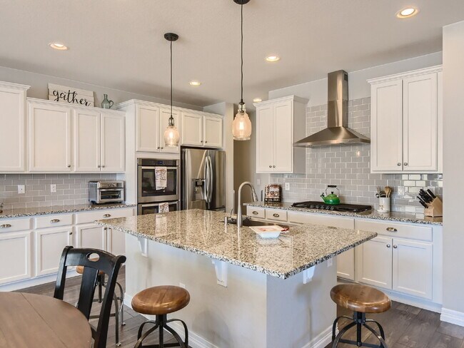 Building Photo - 4034 Spanish Oaks Ct