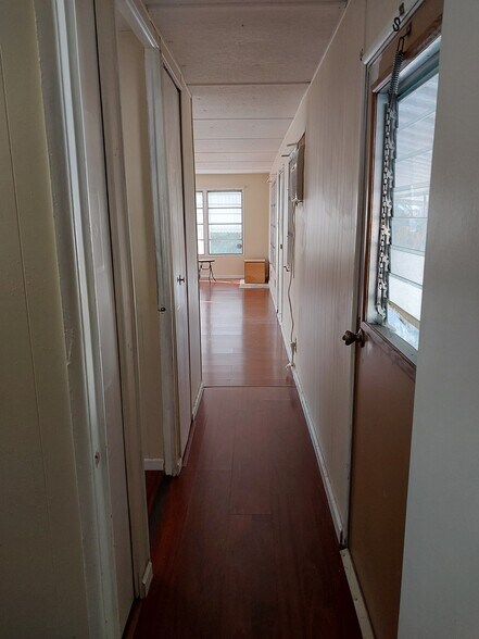 Building Photo - 1009 49th Avenue Dr W