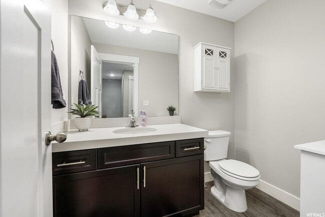 Building Photo - 9288 Castlebury Ct