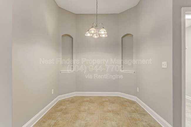 Building Photo - 2436 Bonnie Lakes Dr