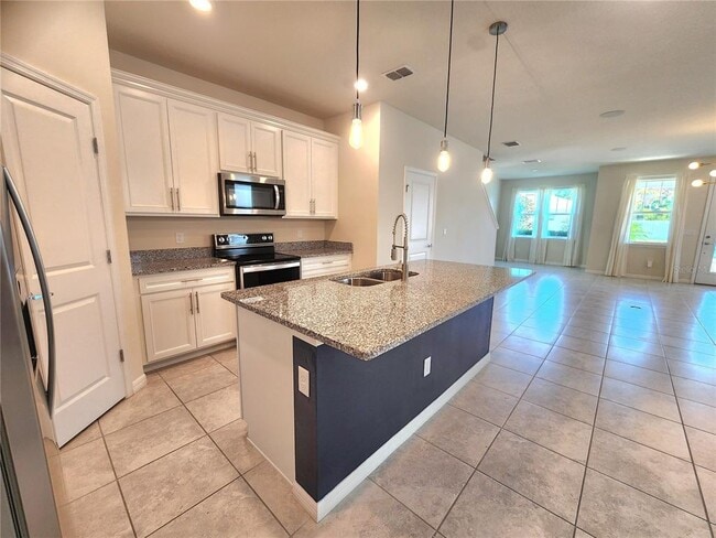 Building Photo - 5722 Wooden Pine Dr