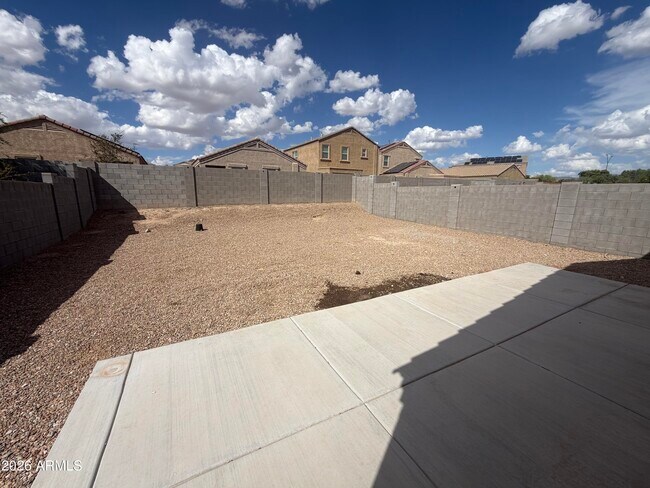 Building Photo - 29940 W Monterey Dr