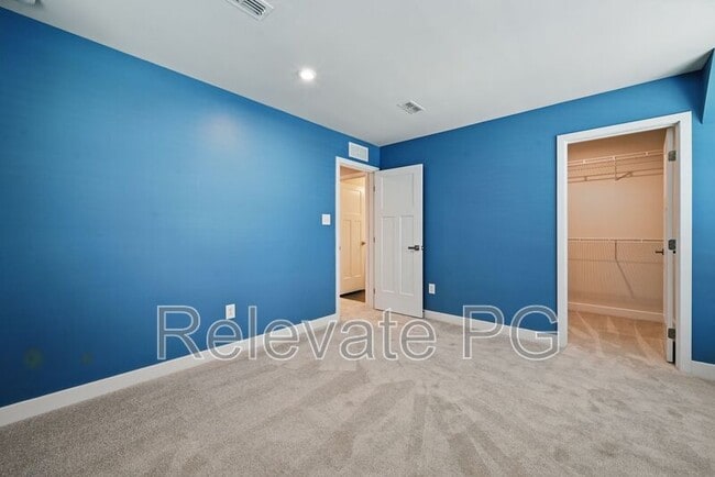 Building Photo - 7813 Vermeil St