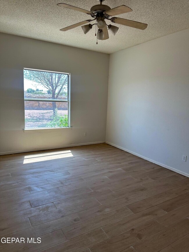 Building Photo - 6026 Becca Dr