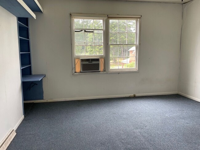 Building Photo - 2 BED, 1 BATH HOME LOCATED IN STAR