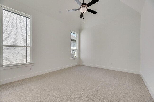 Building Photo - 1501 Pintail Pl