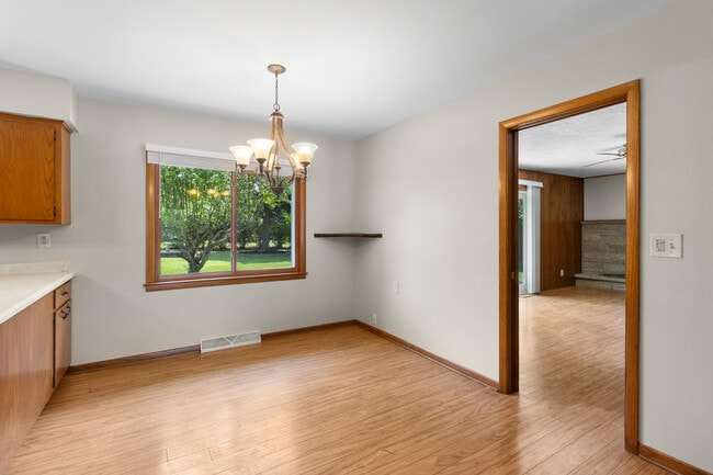 Building Photo - 18525 Heathway Ln