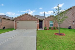 Building Photo - 15418 Hillside Mill Dr