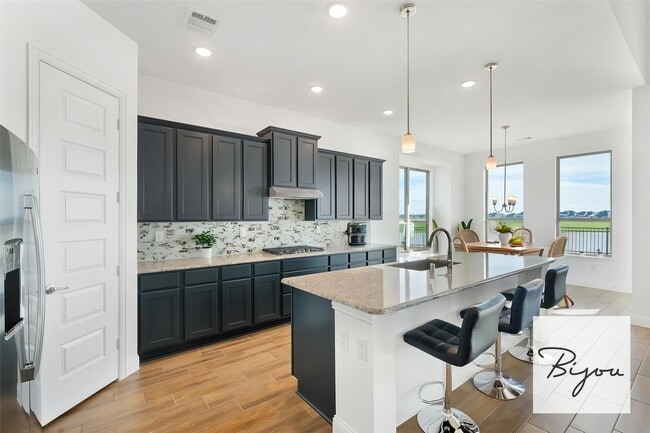 Building Photo - 2060 Terra Rose Dr