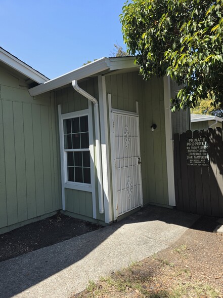 Building Photo - 7124 Kelley Dr