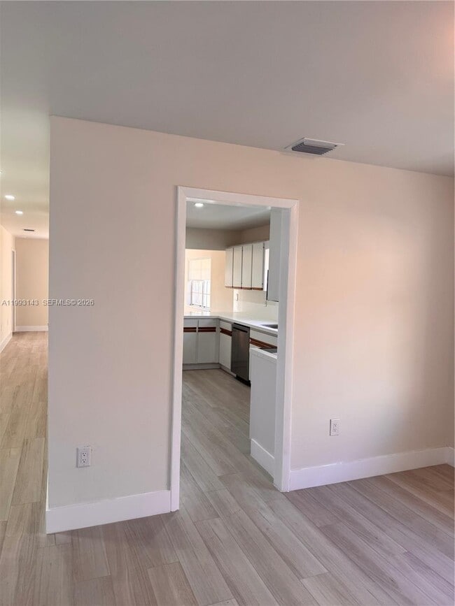 Building Photo - 2194 SW 57th Ct