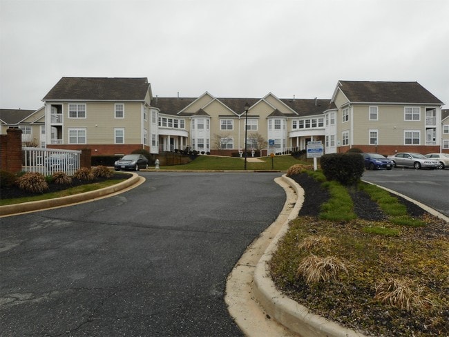 Building Photo - 108 Bayland Dr