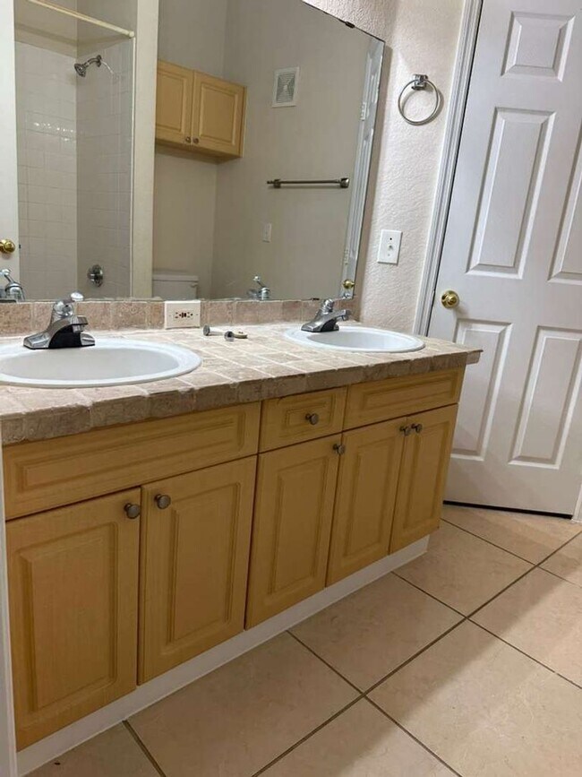 Building Photo - for Rent