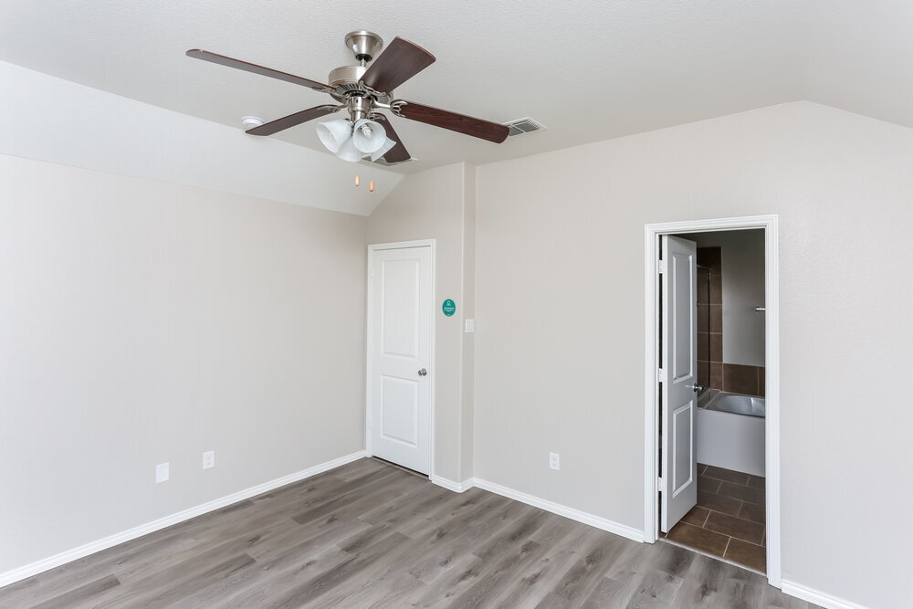 Building Photo - 1513 Applegate Way