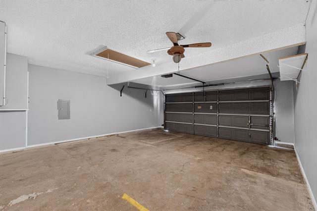 Building Photo - 7700 Tournament Rd