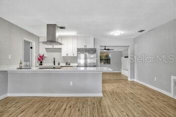 Building Photo - 5460 Hondo Way