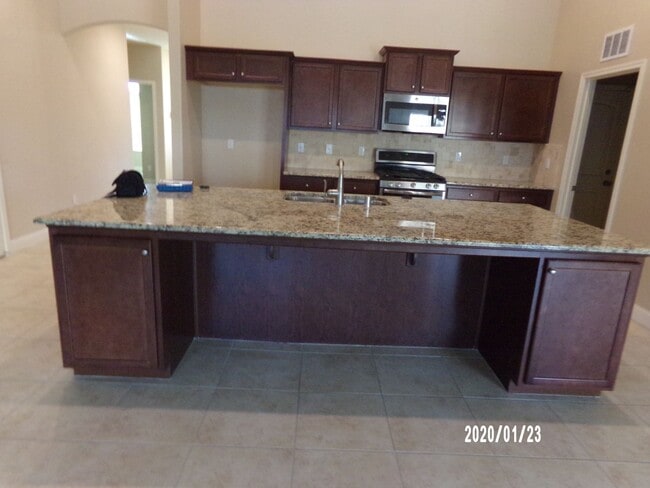 Building Photo - Coming in July!!! 4872 Beckman Way, Merced