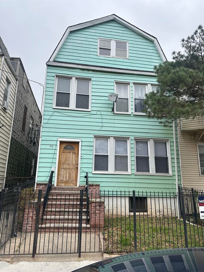 Building Photo - 98 Van Nostrand Ave