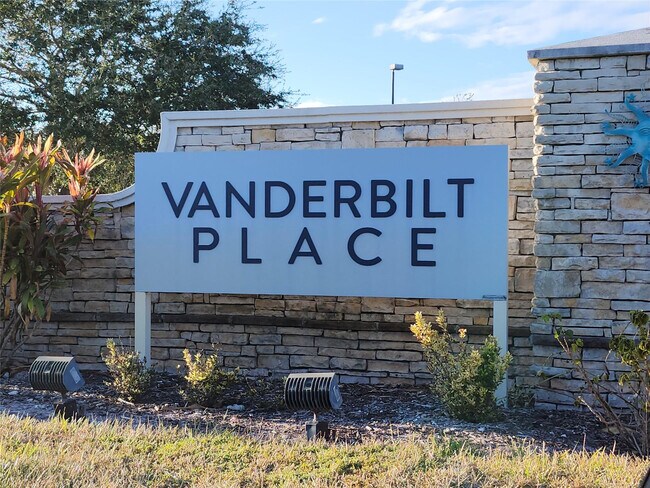 Building Photo - 14905 Pleasant Bay Ln