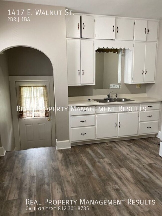 Building Photo - 2 Bedroom, 1 Bath Near University of Evans...